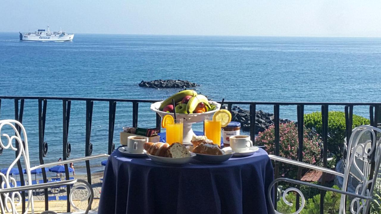 Hotel Imperial Иския Екстериор снимка